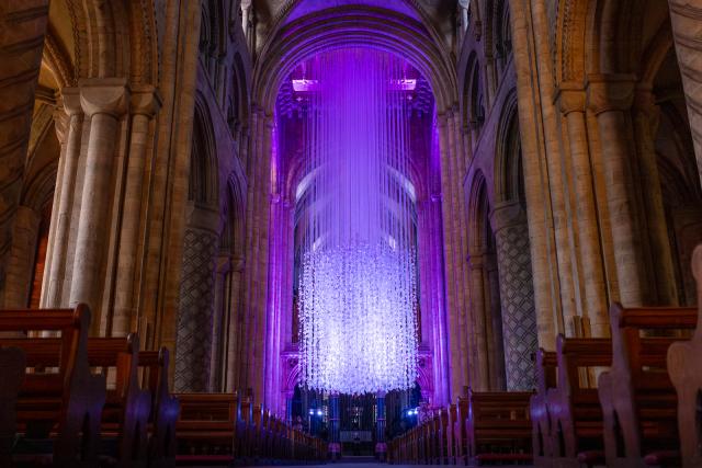 Durham Cathedral Peace Doves VIP WEB-17.jpg